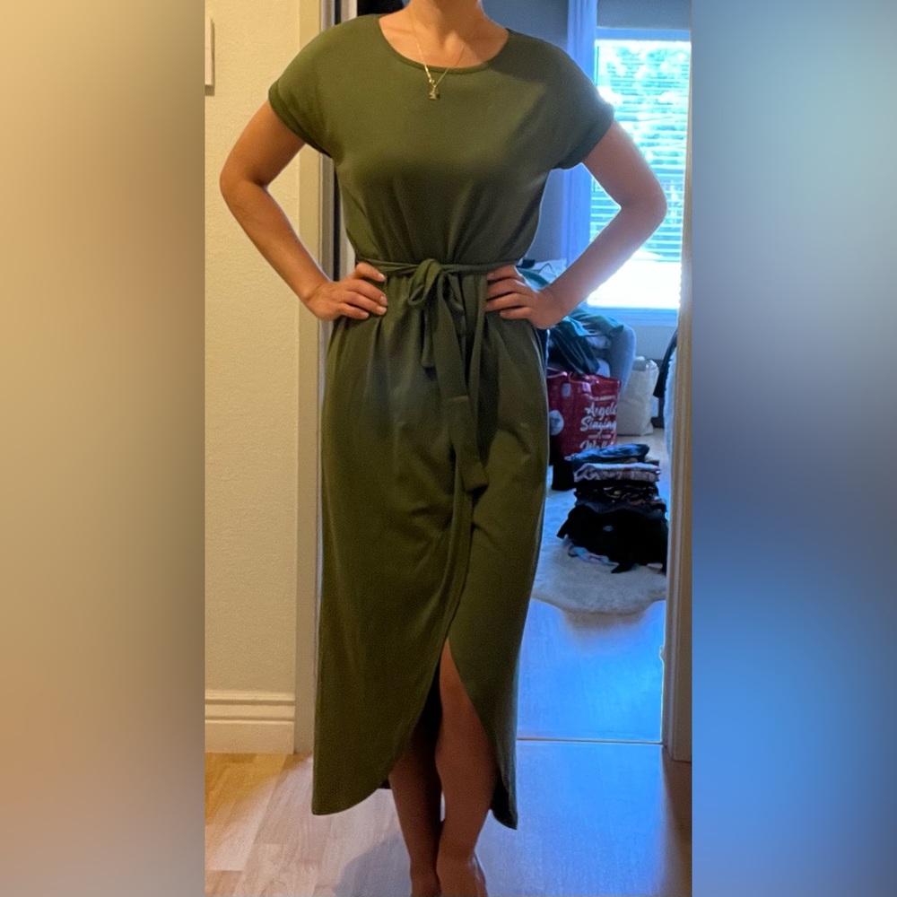 Elegant Olive Green Maxi Dress